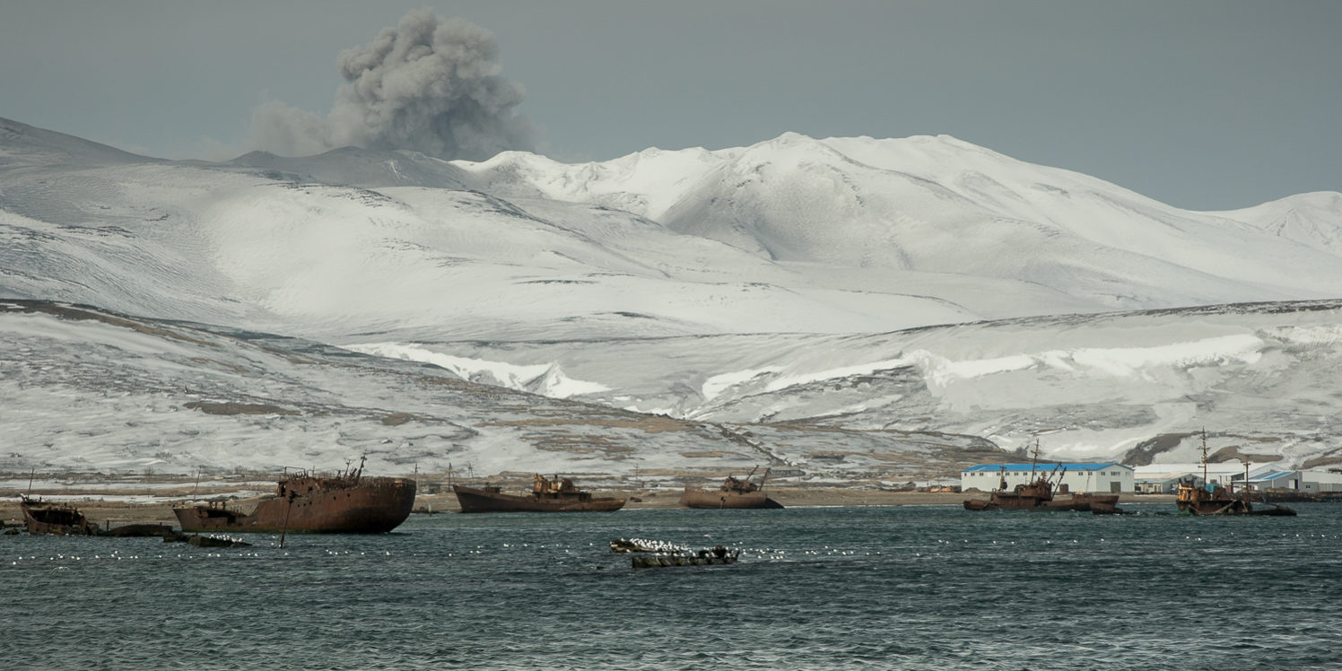 2017-05-Nicolas-Boidevezi-expedition-Kamchatka-Kouriles-maewan-voile-ski-exploration-Bertrand-Delapierre (9)